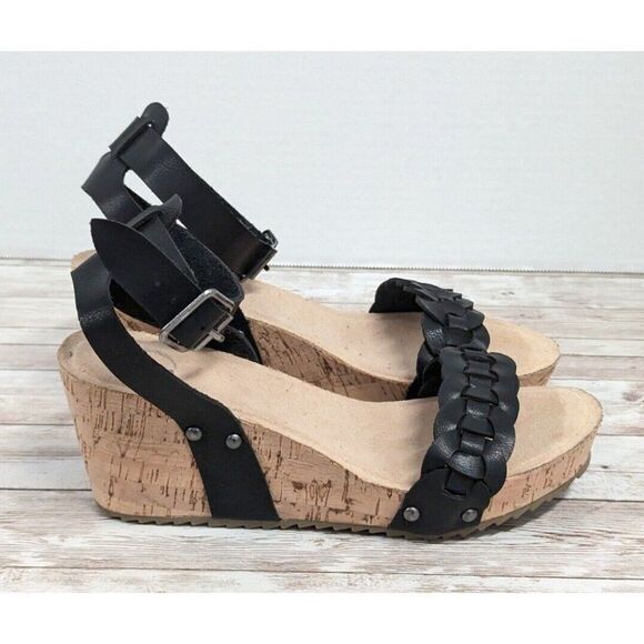 Journee Collection Womens Size 7 Black Open Toe Wedge Heel Slingback Sandal - Picture 2 of 10